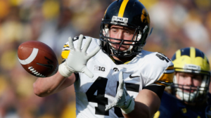 Iowa is a dark horse candidate to win the Big ten West Division in 2014. 