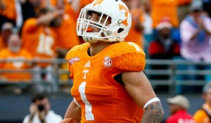Tennessee is favored to win the SEC East in 2016. 